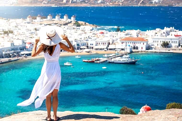 Yacht Charter Mykonos | Sail the Vibrant Heart of the Cyclades