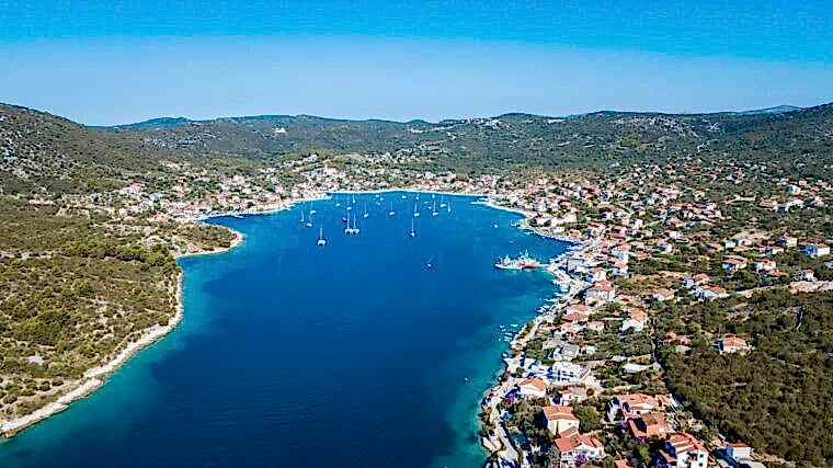 Yacht Charter in Marina Croatia Guide