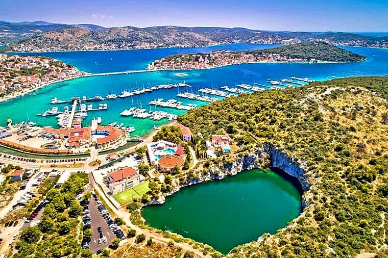 Yacht Charter Rogoznica Guide